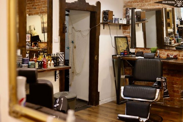 Barber Shop TORTUGA — barbershop w Krakowie