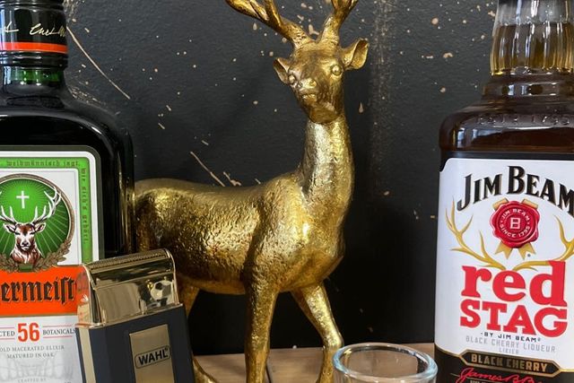 Gold Deer Barber — barbershop w Krakowie