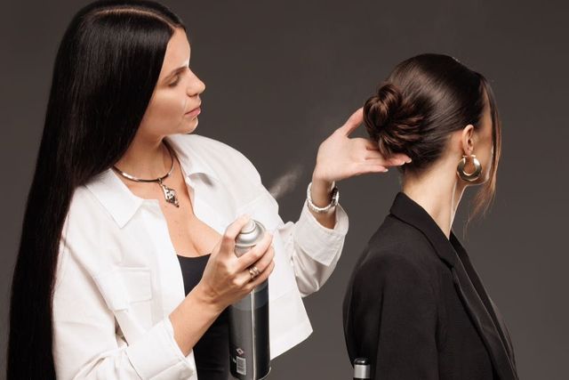 Hair_by_Khoruzhaya — barbershop w Krakowie