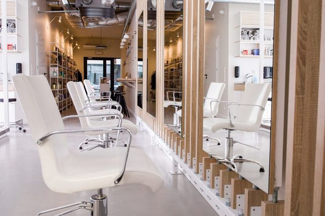 KHC salon - Zabłocie (Kruczek Hair Concept) — barbershop w Krakowie