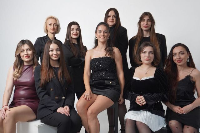 Lashroom by kalancha Solna 4 — barbershop w Krakowie