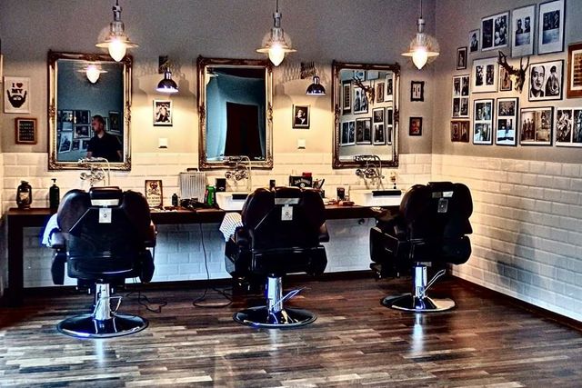 Peaky Brothers Barber Shop — barbershop w Krakowie