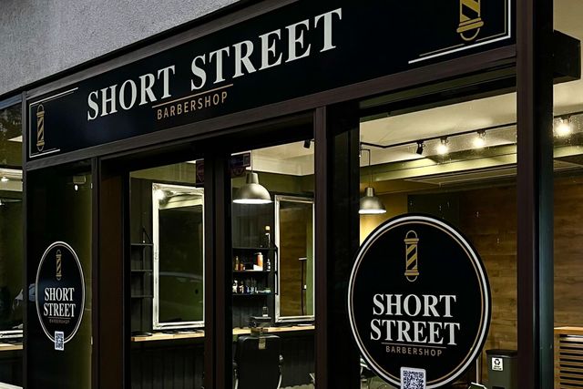 Short Street Barbershop — barbershop w Krakowie