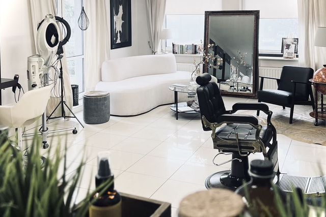 Studio EFFECT Fryzjer, Barber, Manicure, Makeup, — barbershop w Krakowie