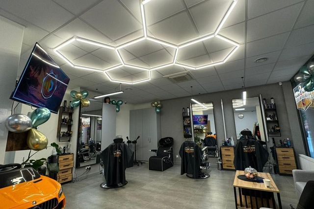 The Father - Barber & Touch — barbershop w Krakowie